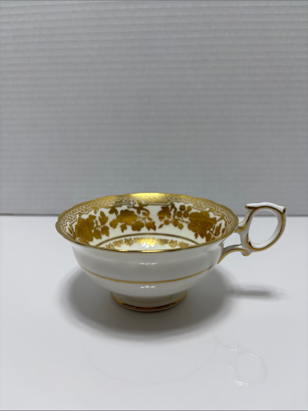 Vintage Hammersley and Co Teacup and Saucer - Picture 5 of 10